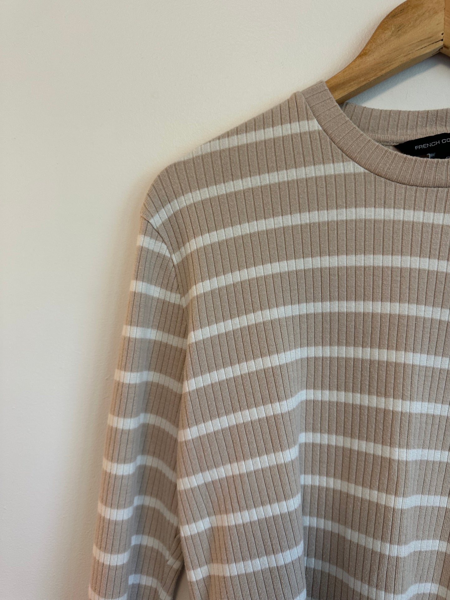 French Connection Tan and White Ribbed Long Sleeve Top | Size Small
