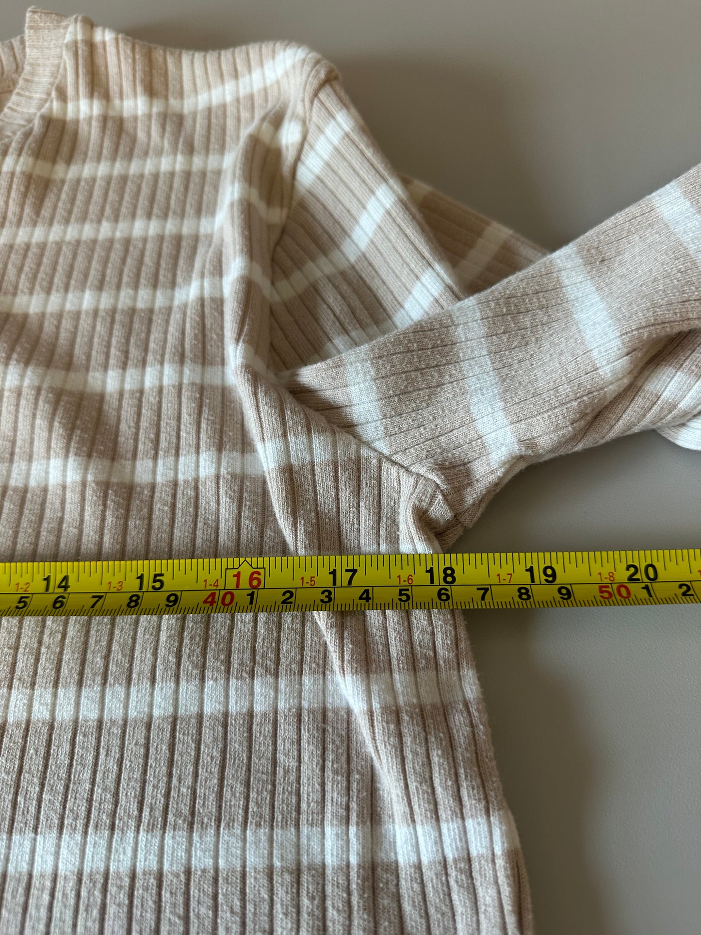 French Connection Tan and White Ribbed Long Sleeve Top | Size Small