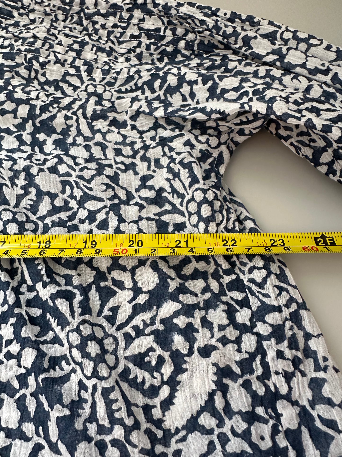 Roller Rabbit My Jamuna Navy Printed Pom Pom Blouse | Size Medium
