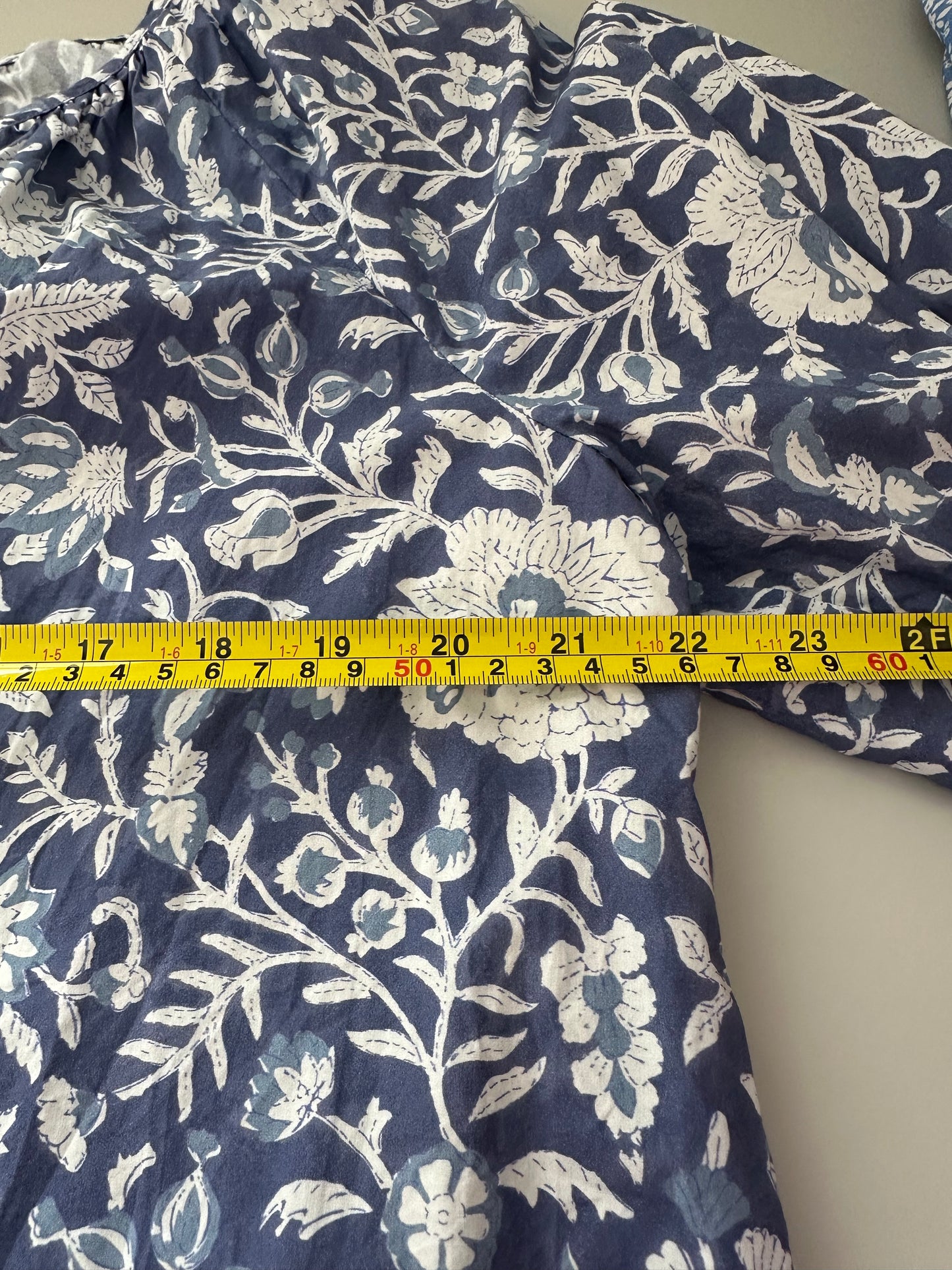 Marea Sophie Top in Blue Floral Print | Size Medium