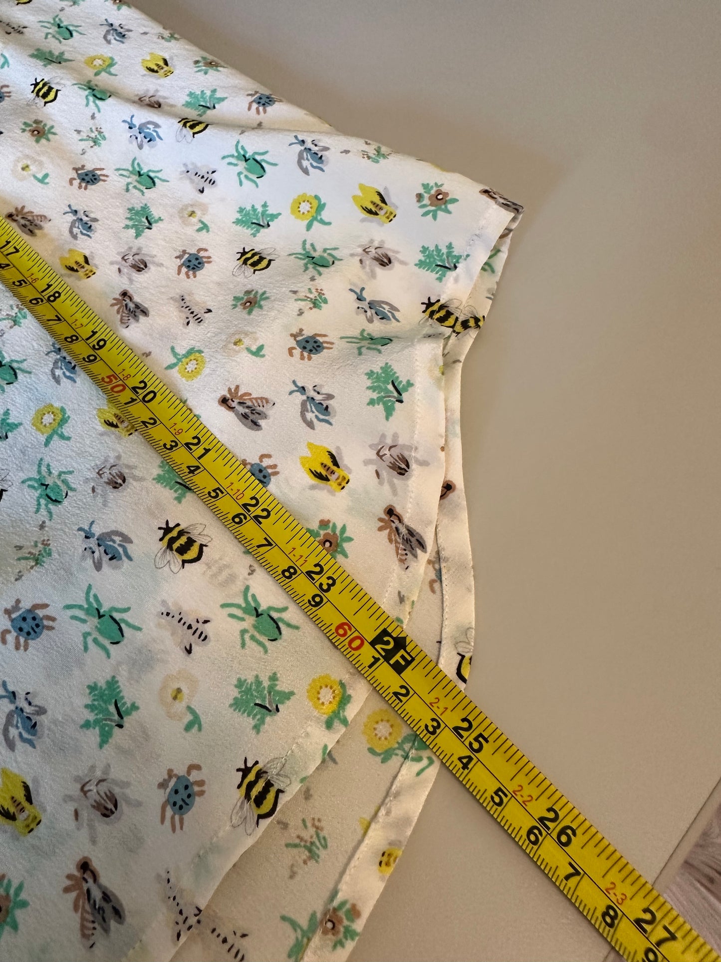 Joie Insect Print Silk Short Sleeve Blouse | Size Small