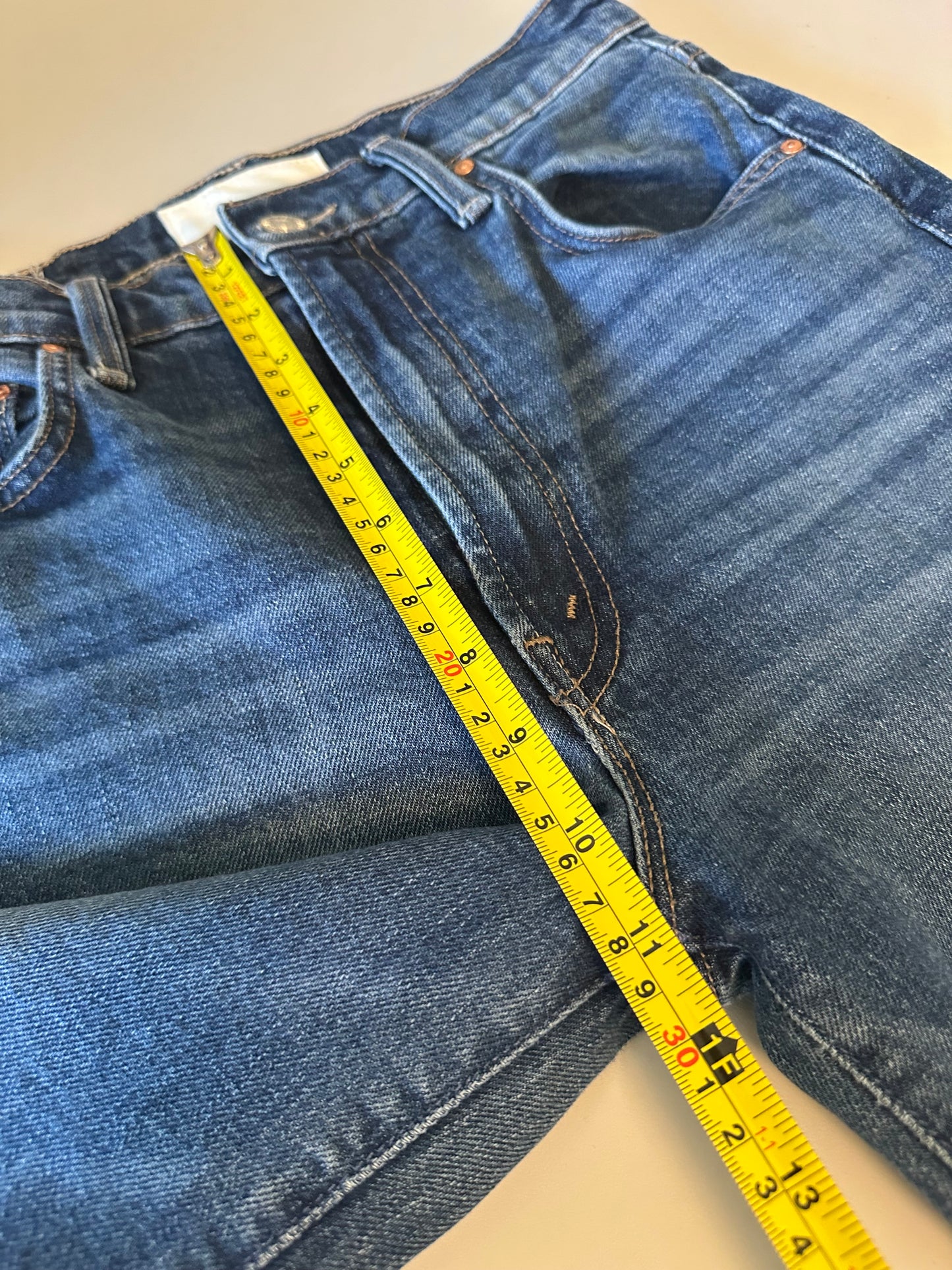 Mother Rambler Zip Ankle Jeans in Let's Wine About It | Size 28