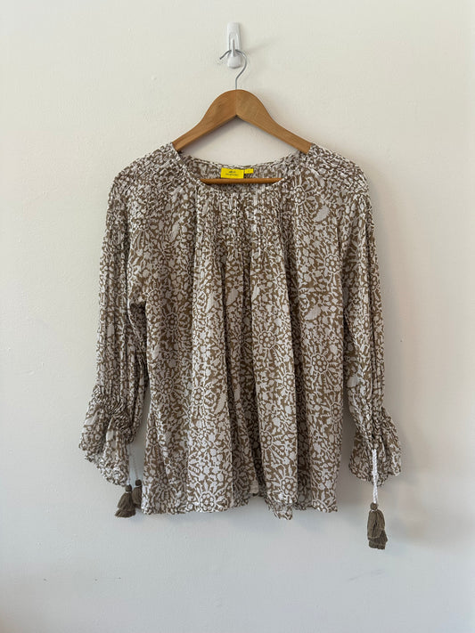 Roller Rabbit My Jamuna Tan Printed Pom Pom Blouse | Size Large