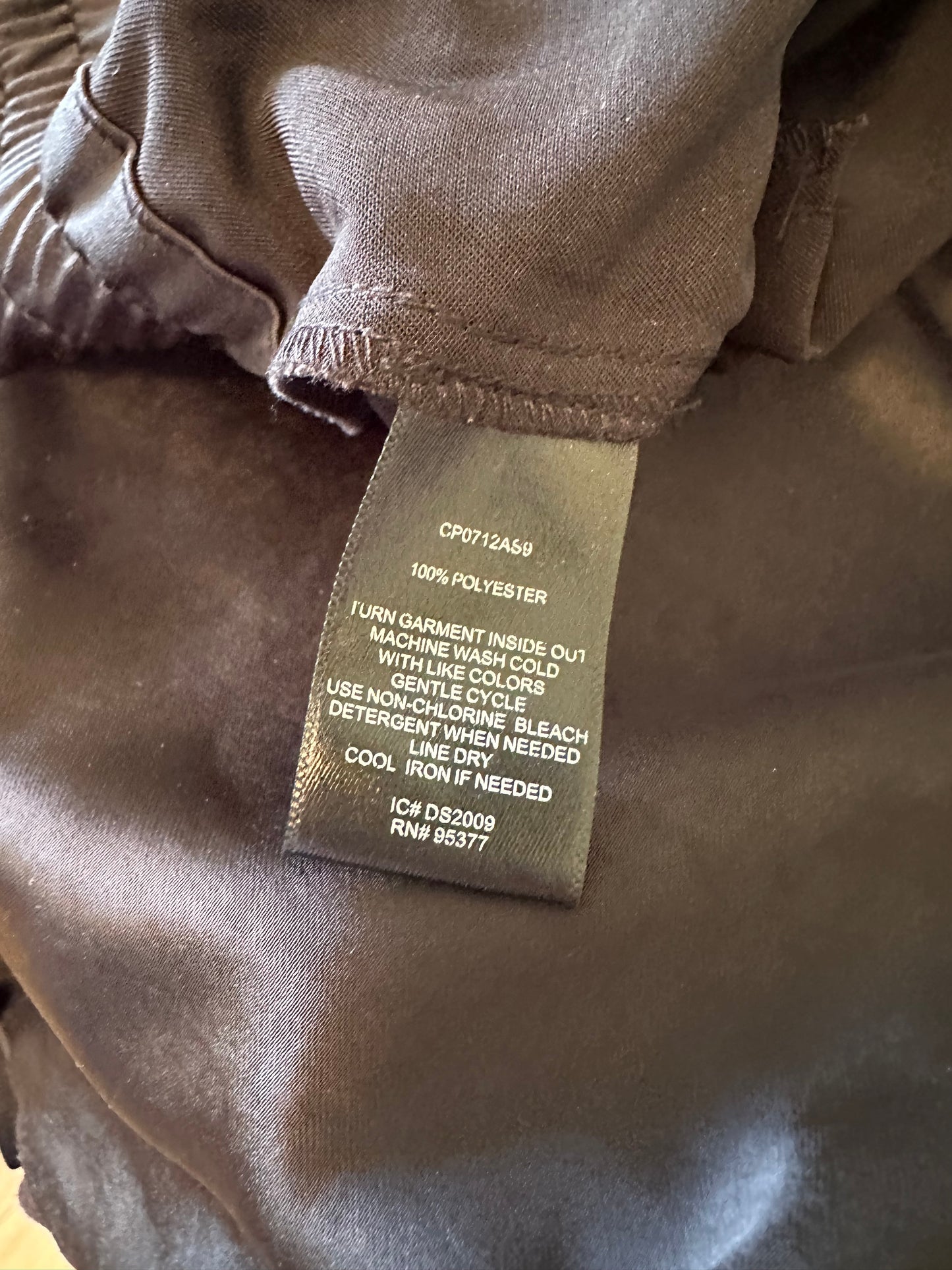 Sanctuary Black Satin Jogger Pants | Size 28