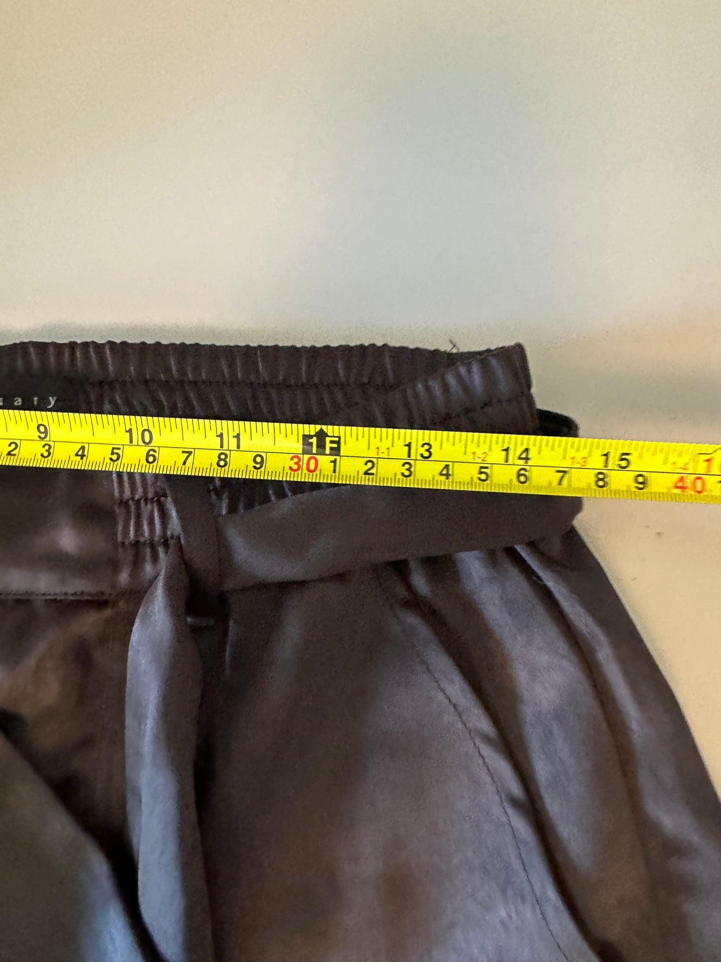 Sanctuary Black Satin Jogger Pants | Size 28