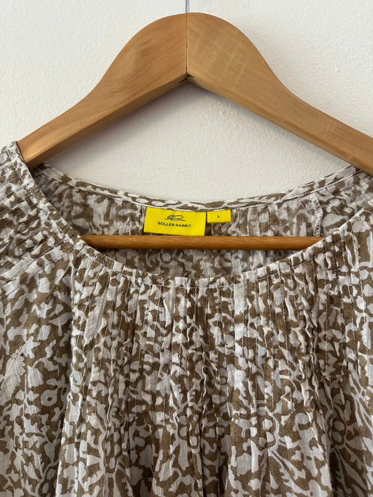 Roller Rabbit My Jamuna Tan Printed Pom Pom Blouse | Size Large