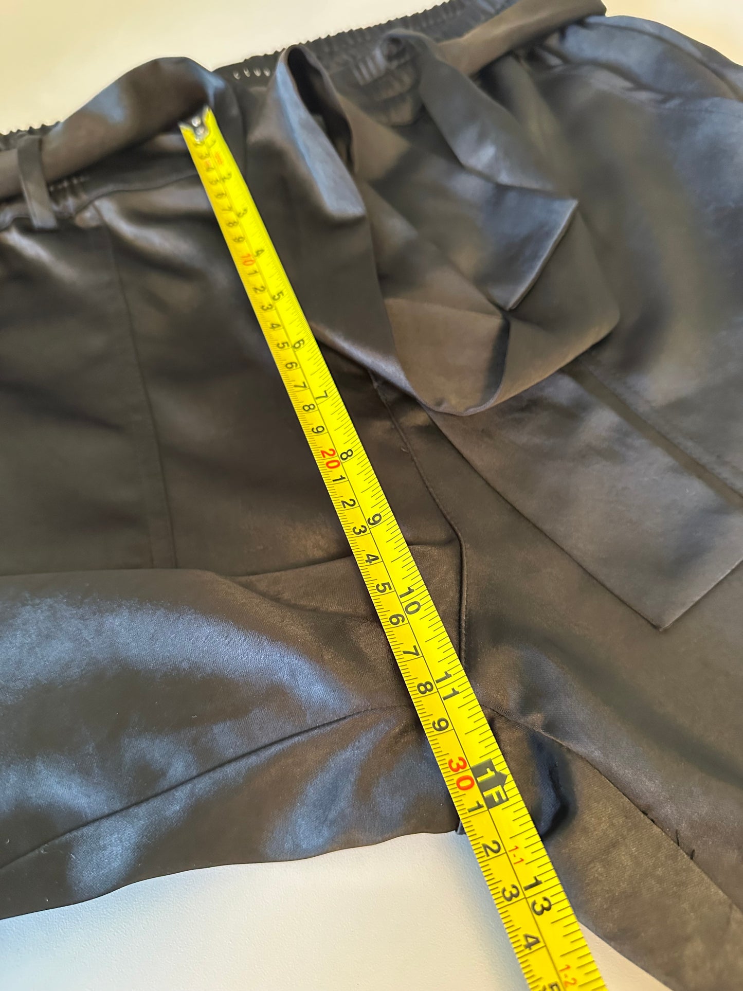 Sanctuary Black Satin Jogger Pants | Size 28
