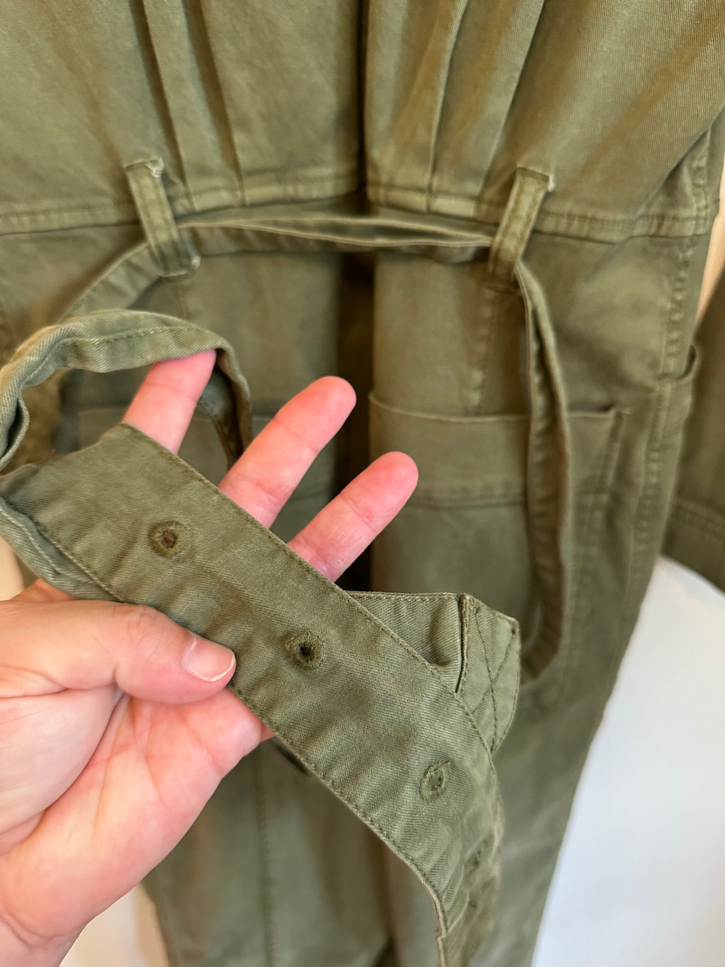 Alex Mill Expedition Jumpsuit in Olive Green Washed Twill | Size Small