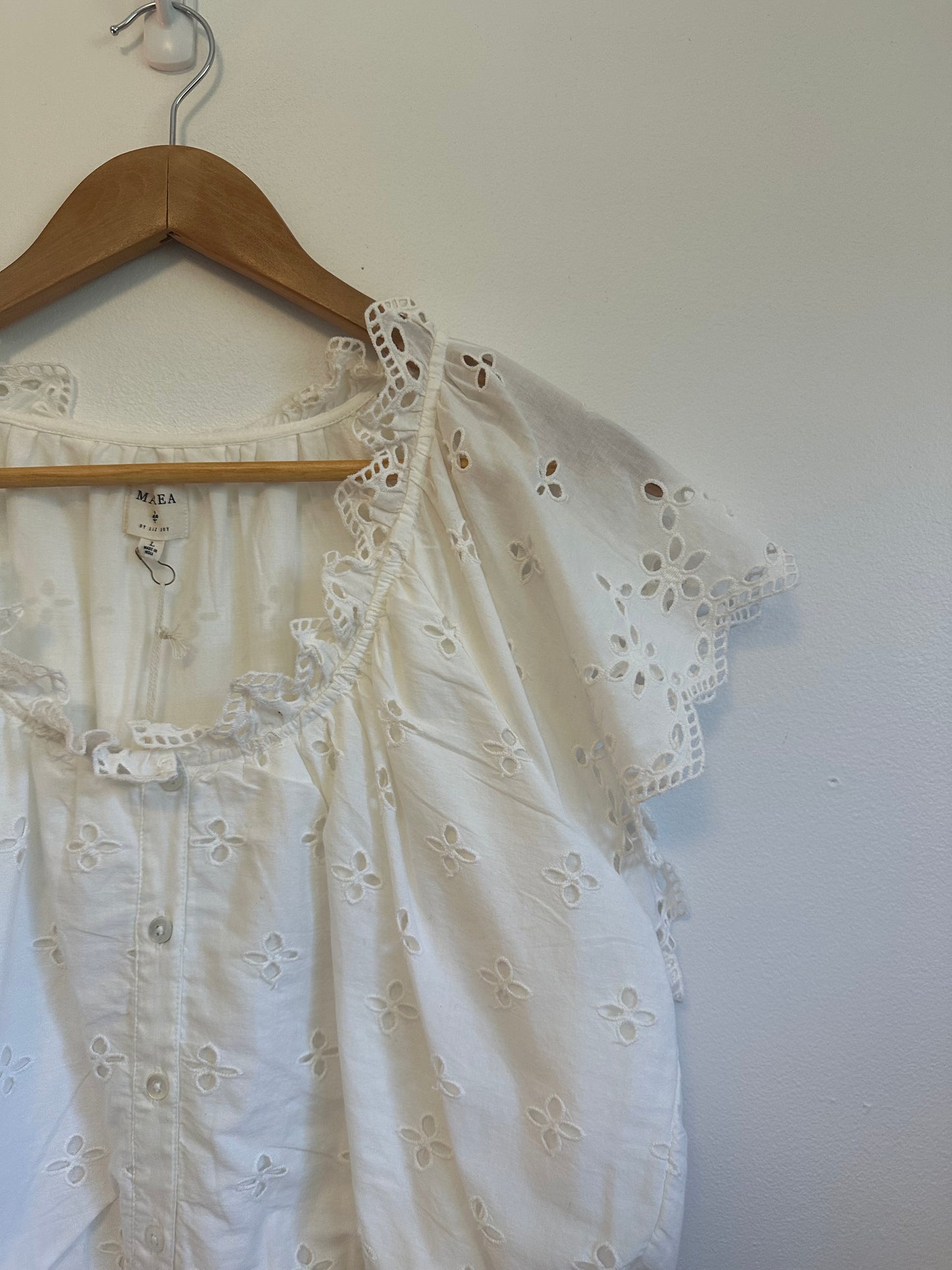 NWT Marea Erin Cotton Eyelet Top in White | Size Large