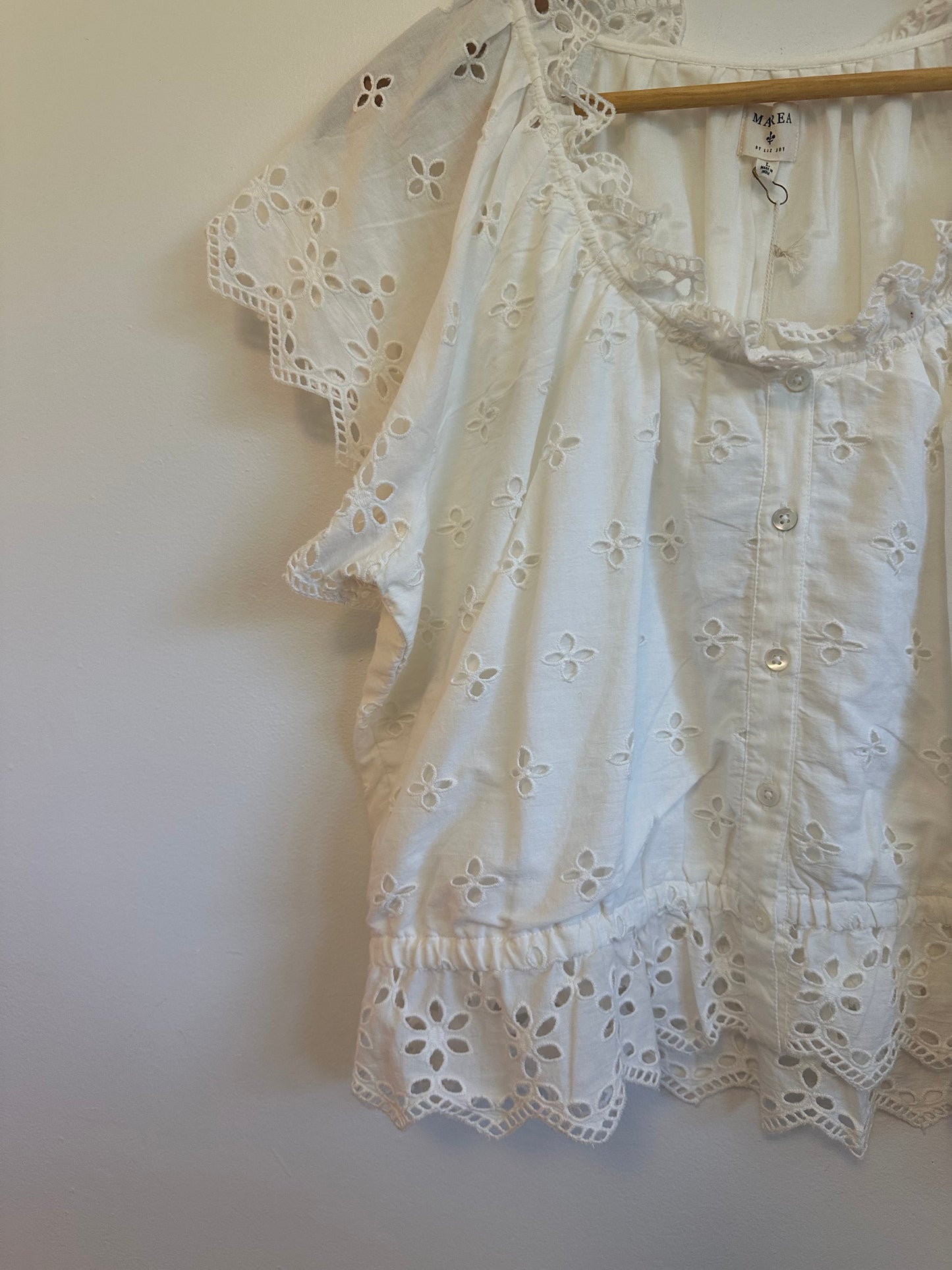 NWT Marea Erin Cotton Eyelet Top in White | Size Large