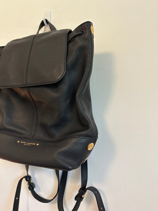 Marc Jacobs Drawstring Backpack in Black Pebbled Leather