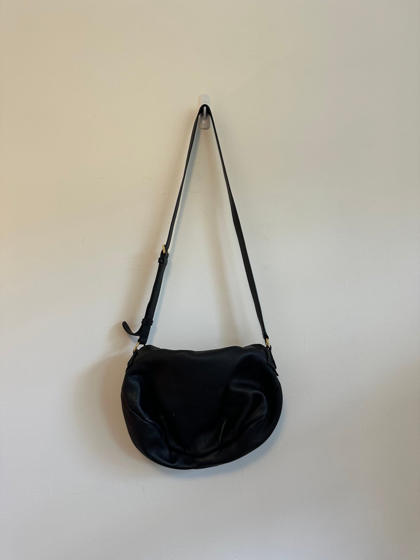 Marc by Marc Jacobs Classic Q Natasha Crossbody Bag in Black Pebbled Leather