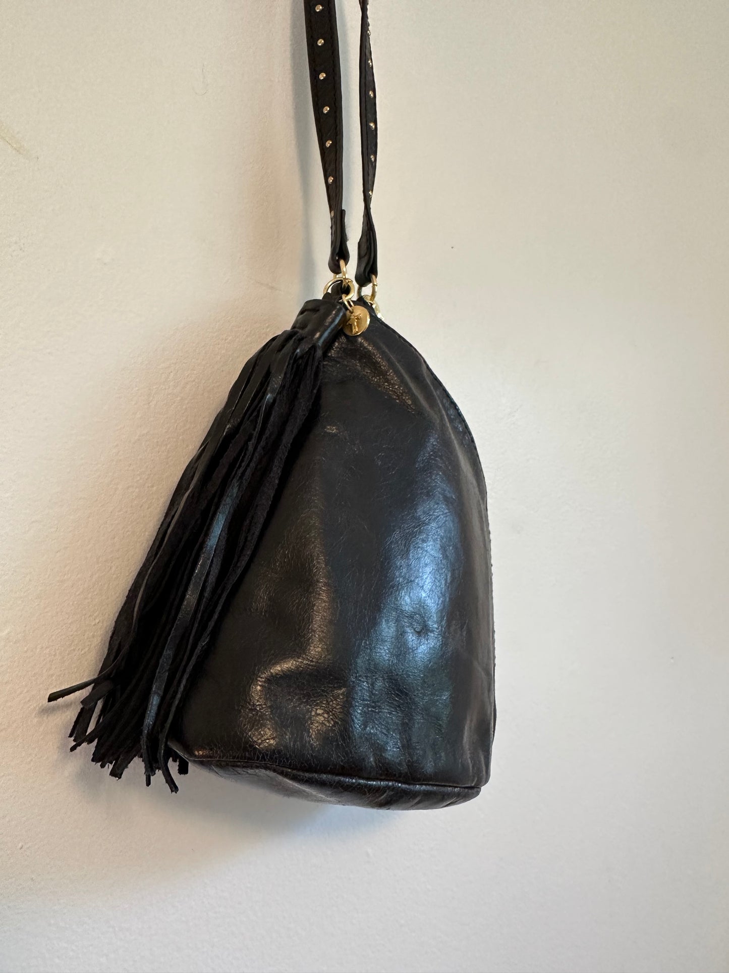 Hobo Twilight Leather Wristlet Clutch in Black