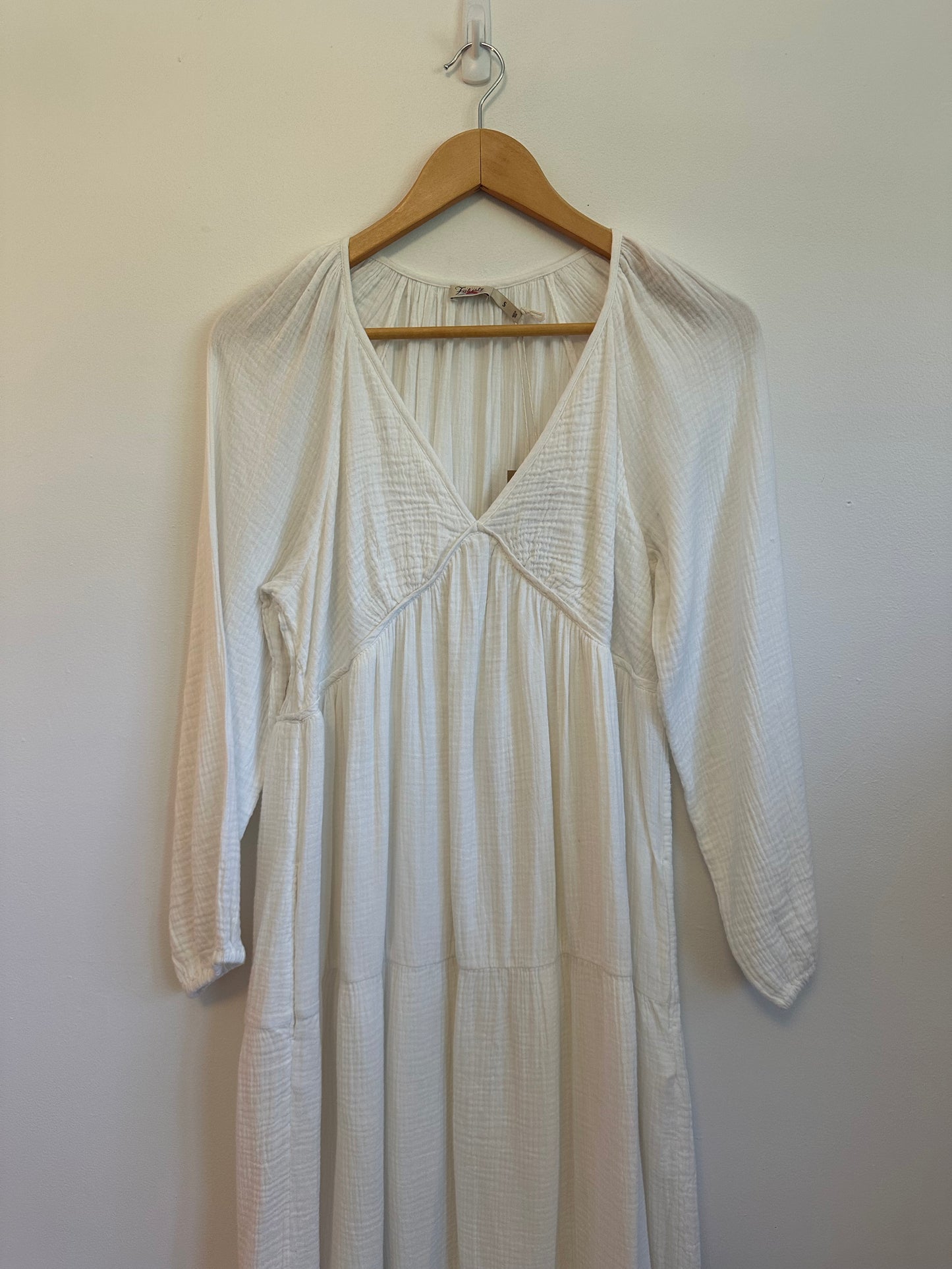 NWT Faherty Dream Cotton Gauze Sirene Dress in White | Size Small