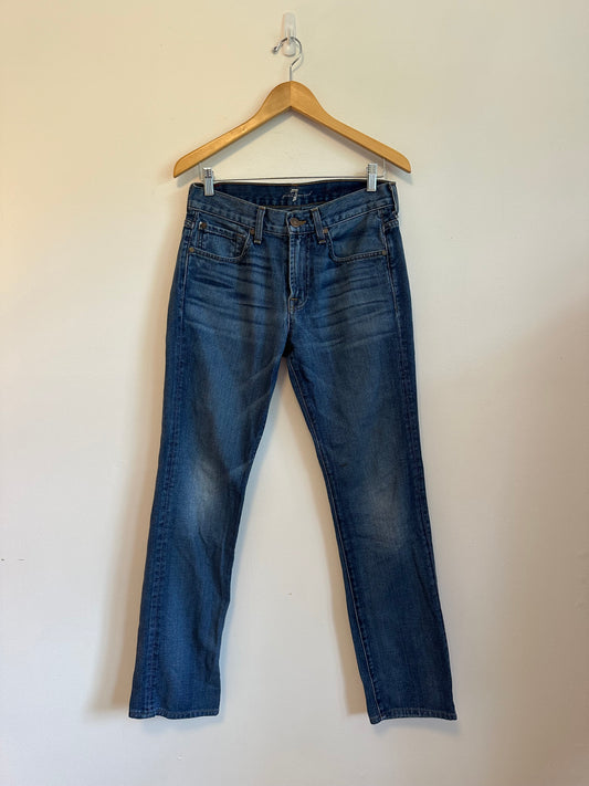 7 For All Mankind The Straight Jeans in Medium Wash Blue | Size 31