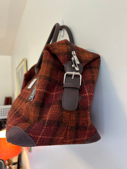 NWT Glen Appin Harris Tweed Overnight Bag