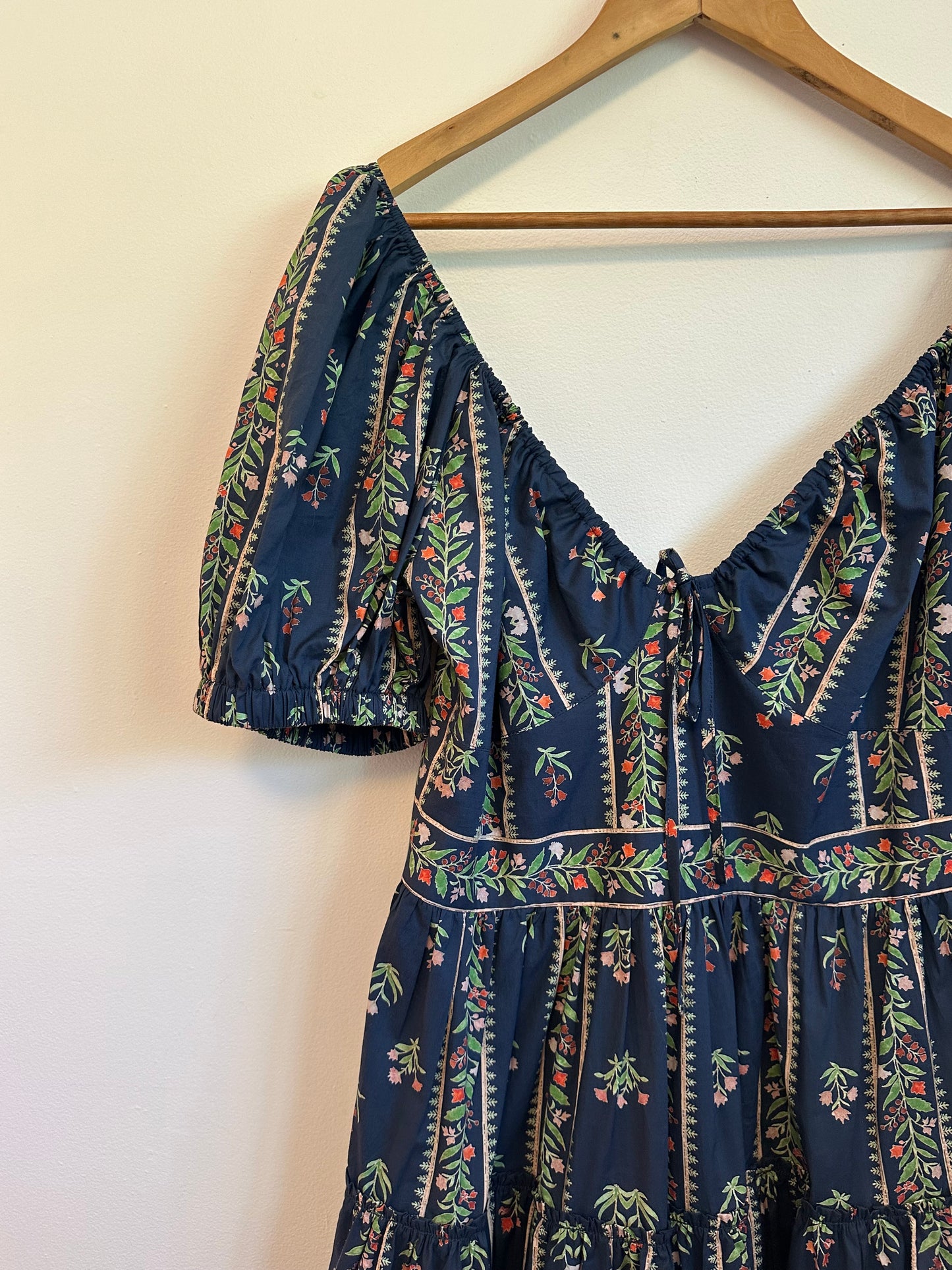 NWT Pinch Floral Puff Sleeve Mini Dress | Size Large