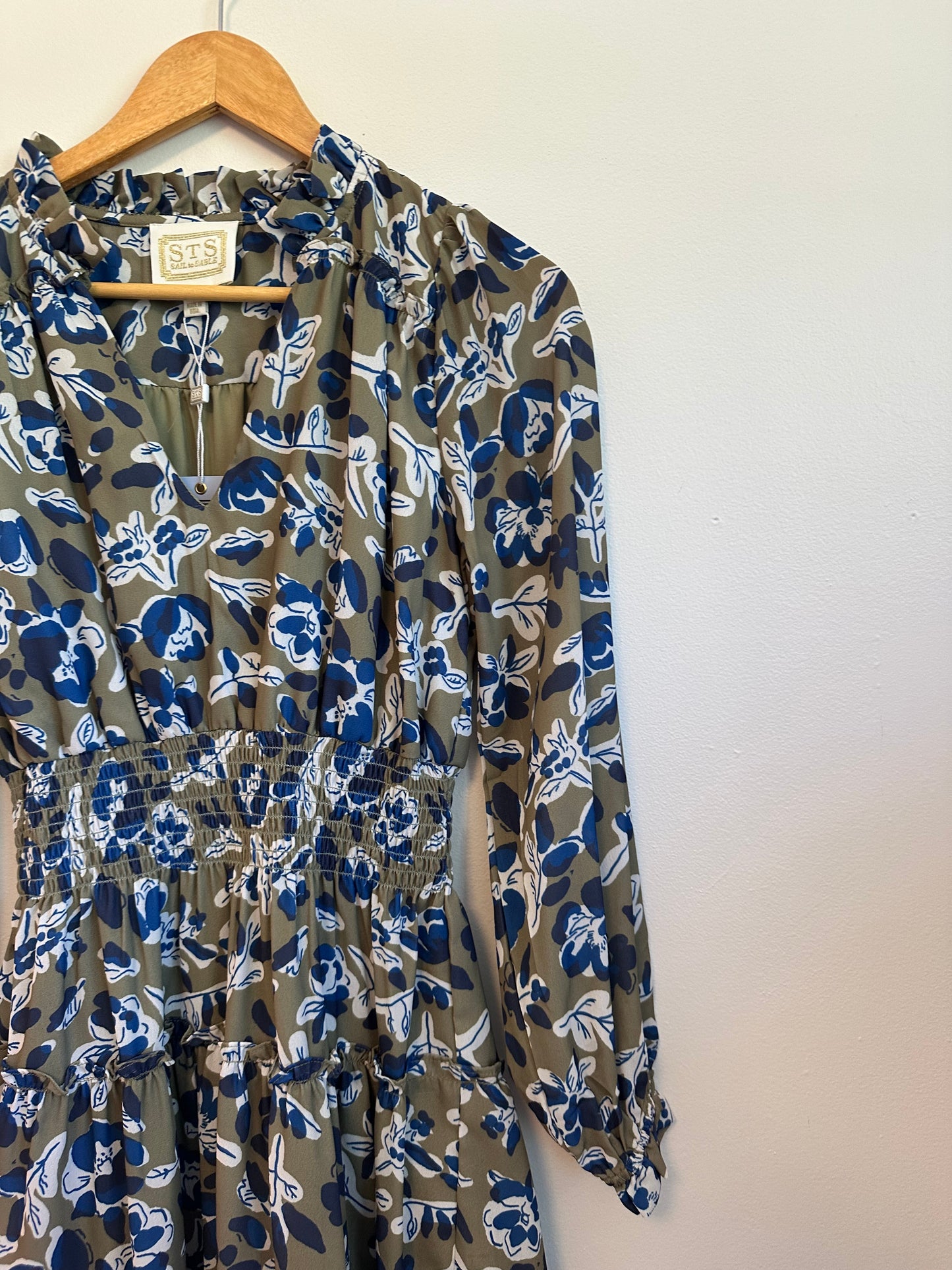NWT Sail to Sable Falling Floral Long Sleeve Tunic Flare Dress | Size Small