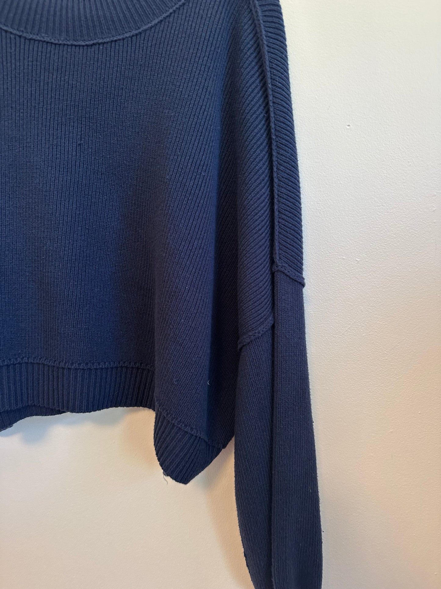 NWT Free People Easy Street Cropped Pullover Sweater in Navy Blue | Size Large