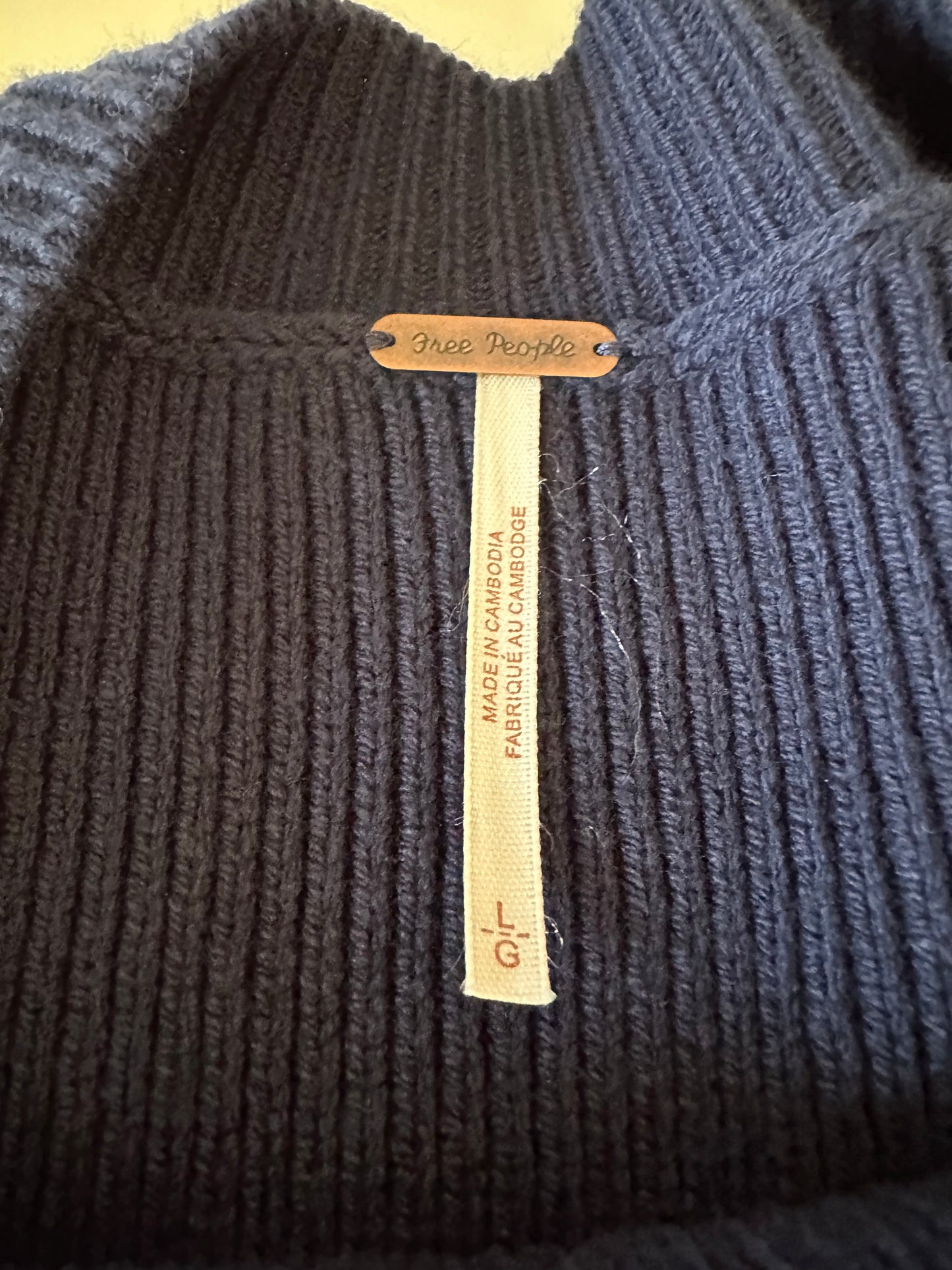NWT Free People Easy Street Cropped Pullover Sweater in Navy Blue | Size Large