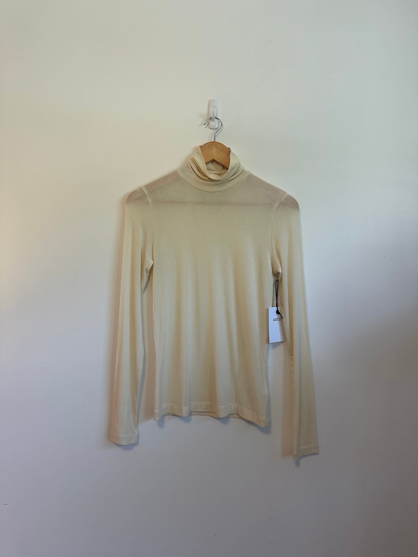 NWT Agolde Pascale Turtleneck in Oatmilk | Size Small