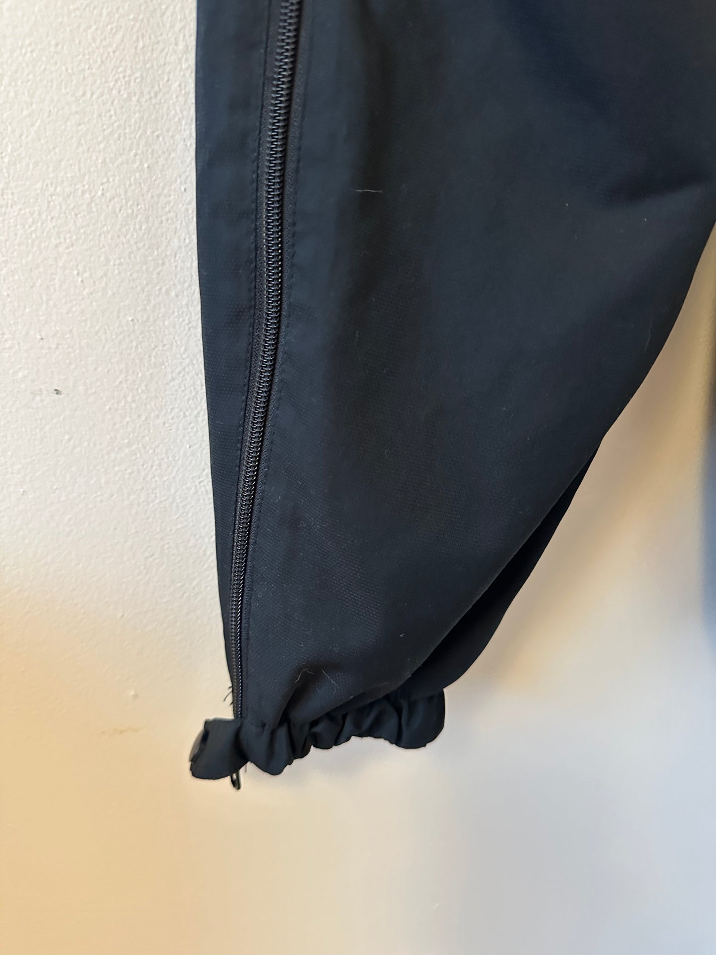 Craft Women's Full Side Zip Jogger Style Track Pants | Size Small