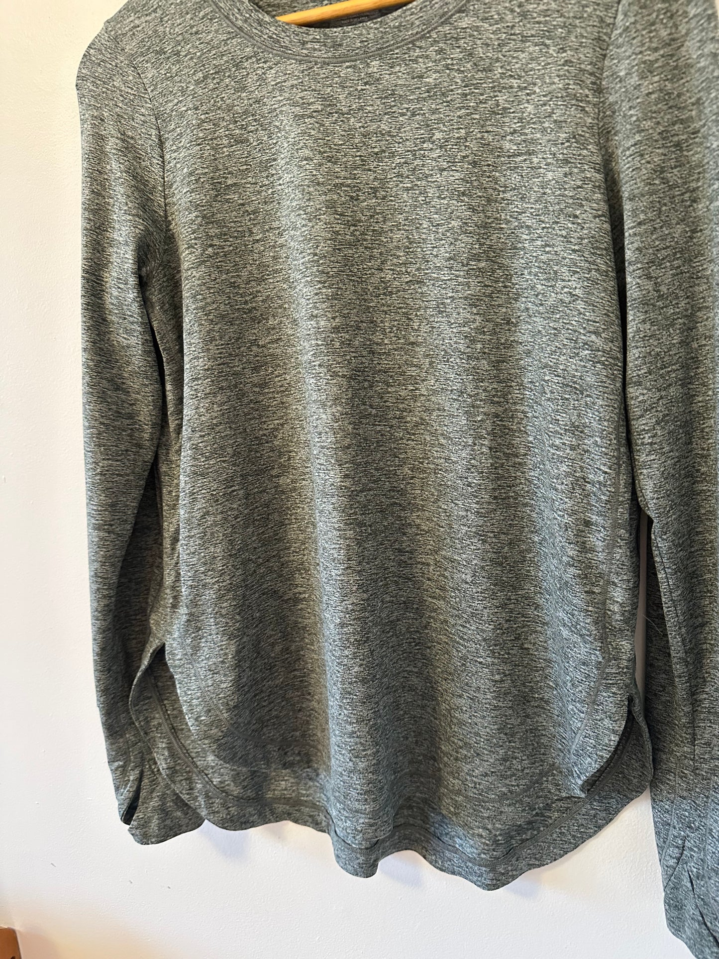 Athleta Lombard Long Sleeve Heathered Green T-Shirt | Size Small