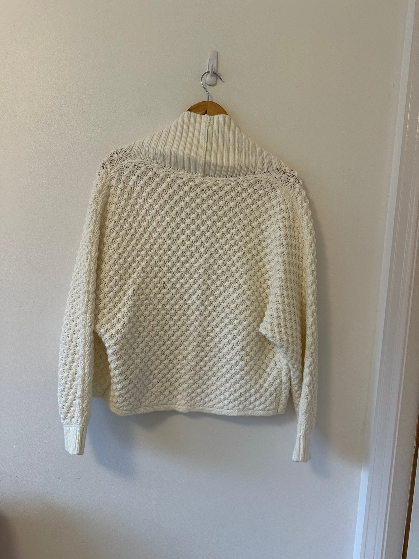 Gap Popcorn Knit Open Cardigan in White | Size Small