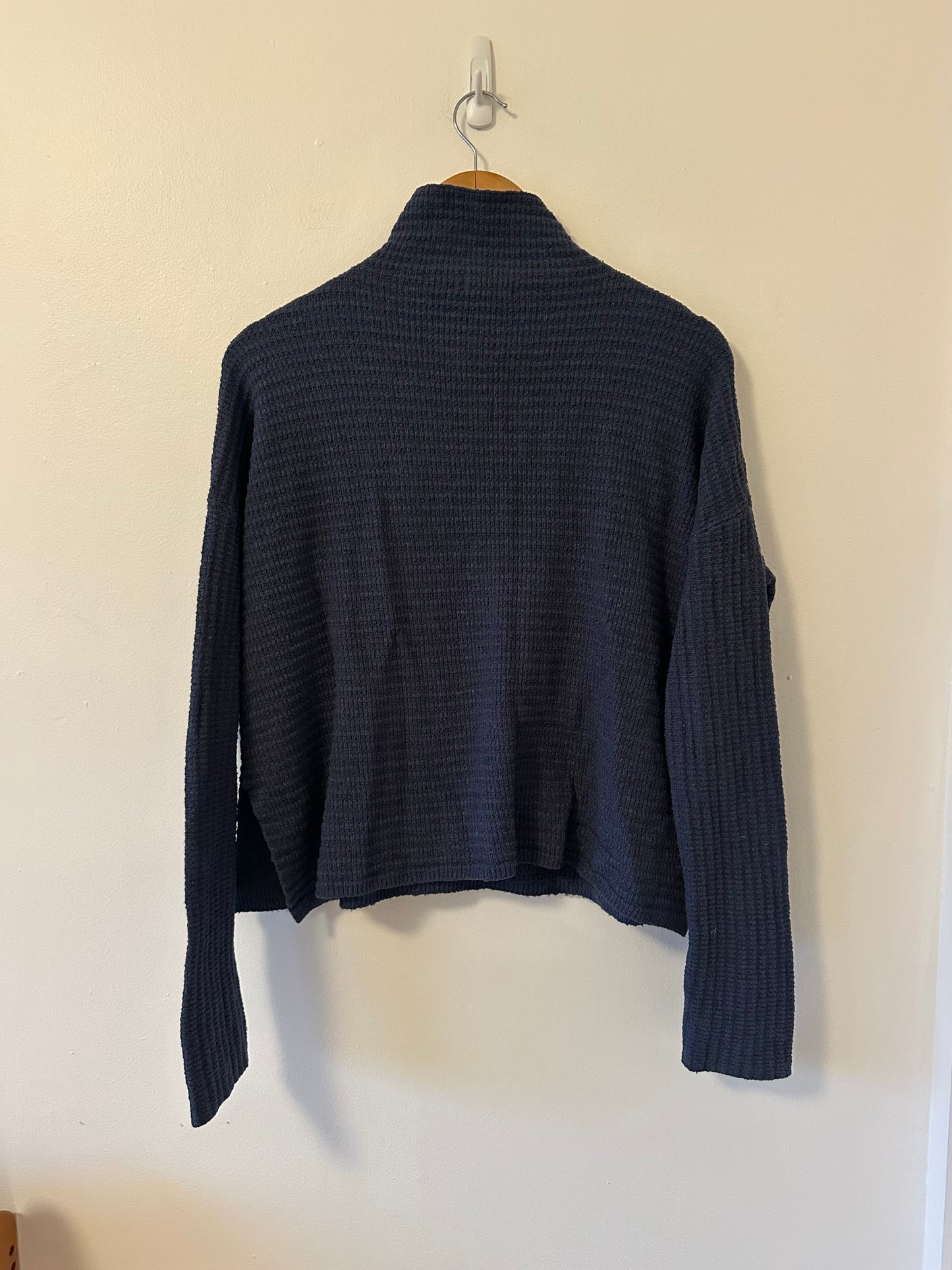 Carve Designs Livia Mock Neck Long Sleeve Waffle Knit Sweater in Navy Heather