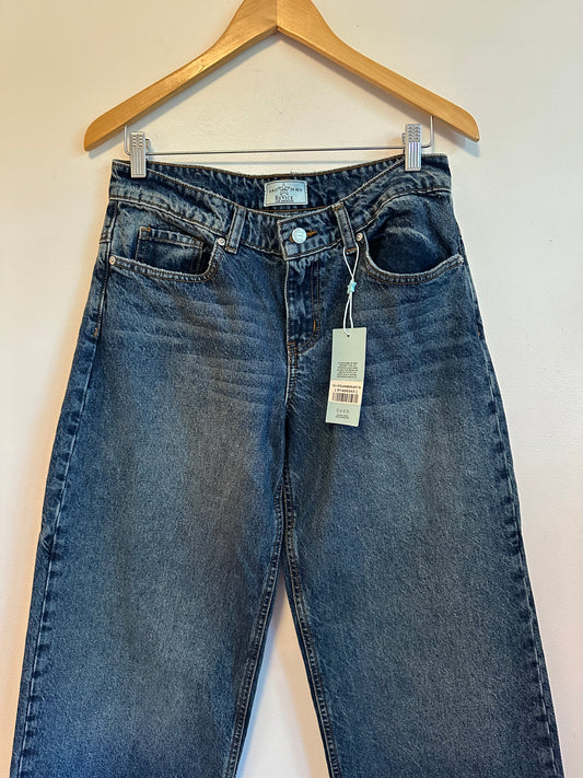 NWT Revice Denim TLC Stellar Wide Leg Star Back Jeans in Medium Wash Blue | Size 28