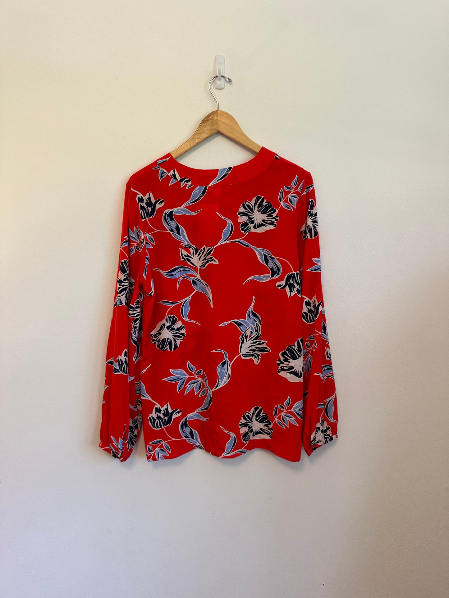 Yumi Kim Red Floral Print Lace-Up Silk Blouse | Size Large