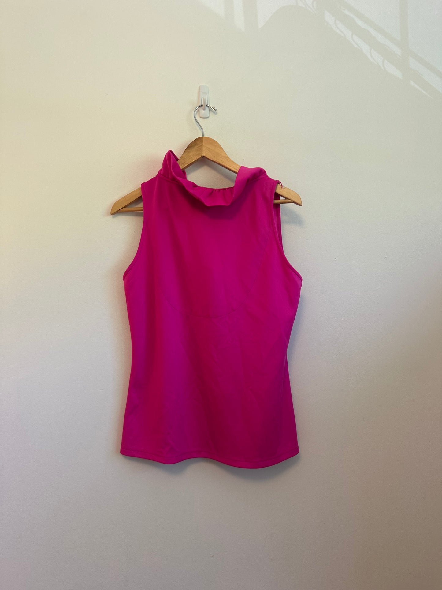 Gretchen Scott Designs Pink Ruffle Neck Sleeveless Blouse | Size Medium