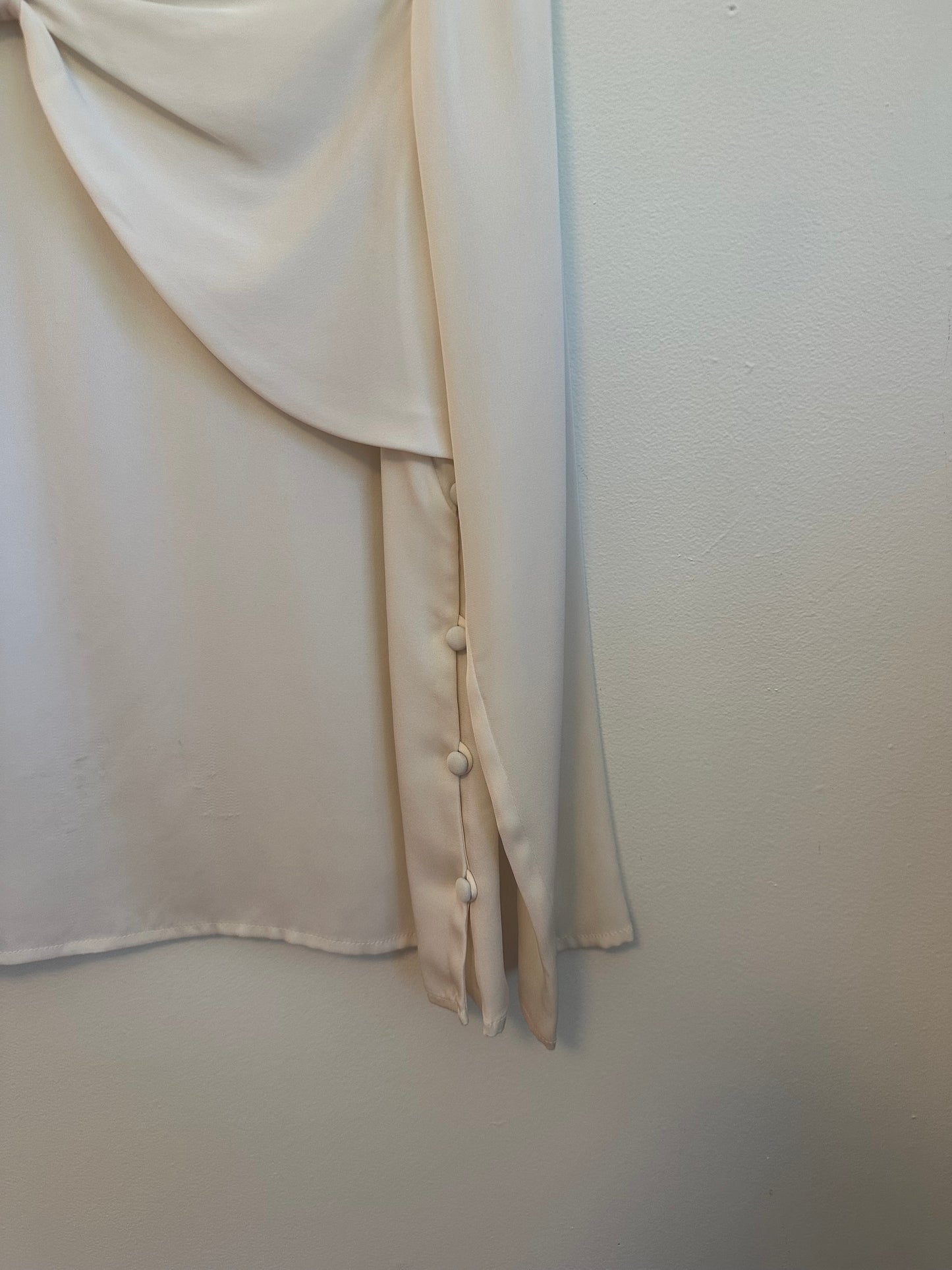 Milly Cream Bow Front Side Button Silk Blouse | Size 8