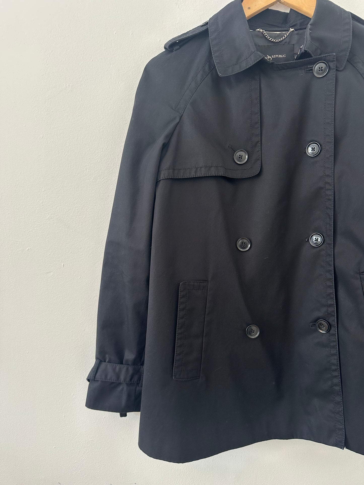 Banana Republic Black Short Classic Cotton Trench Coat | Size Small