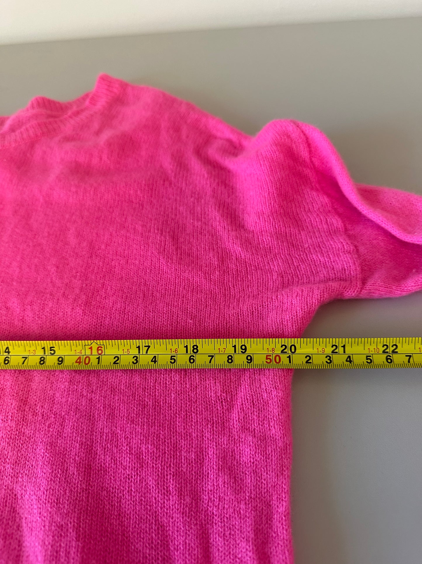 Skull Cashmere Pink and Orange Boatneck Sweater | Size Medium