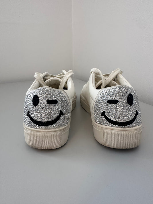 Steve Madden Bedazzled Smiley Sneakers | Size 6