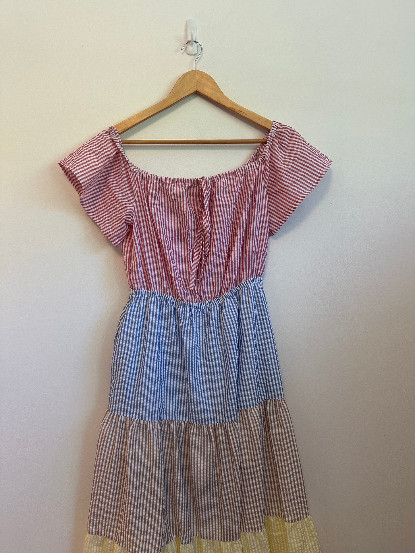 English Factory Colorblock Seersucker Tiered Cotton Dress | Size Medium