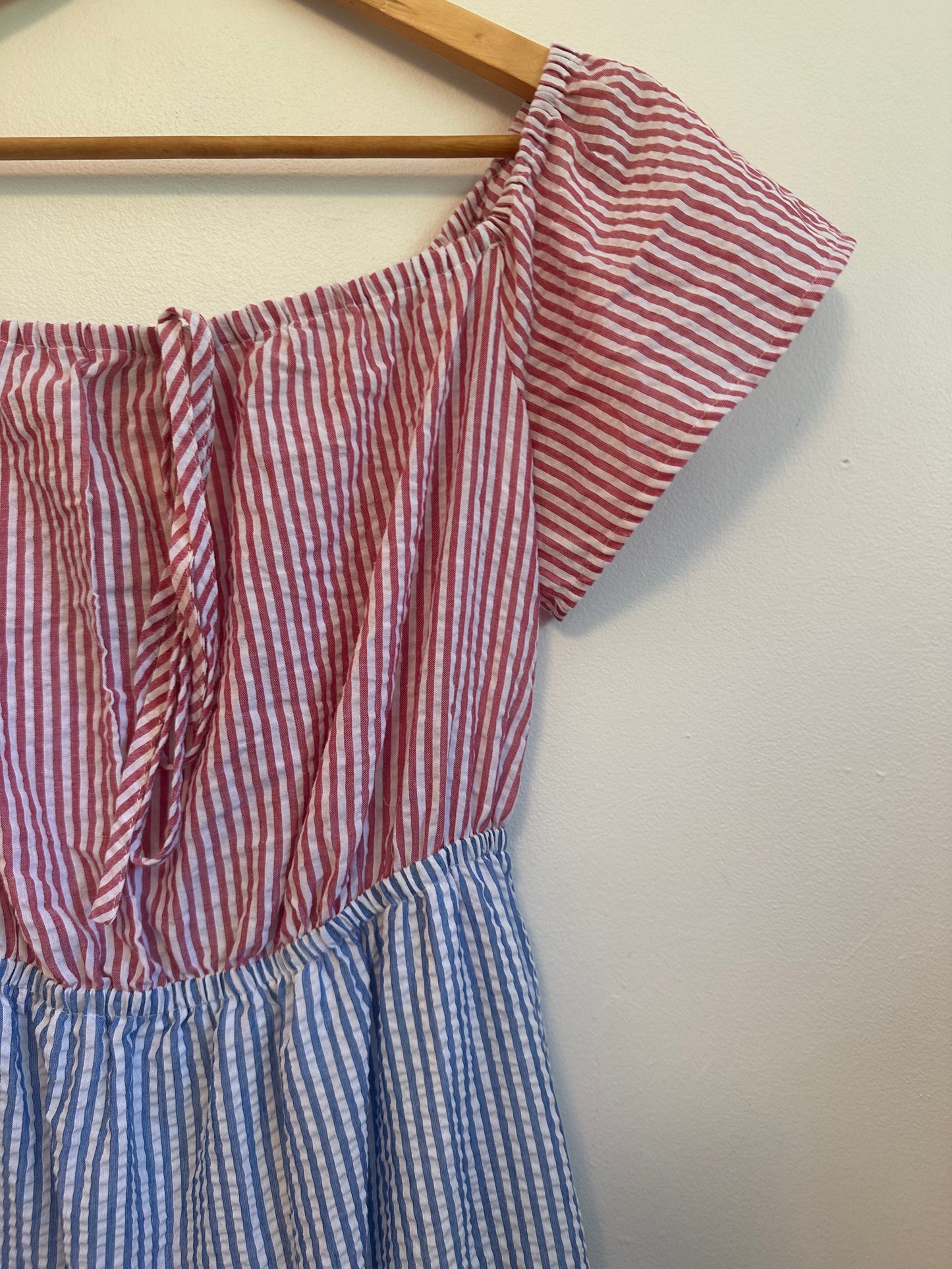 English Factory Colorblock Seersucker Tiered Cotton Dress | Size Medium