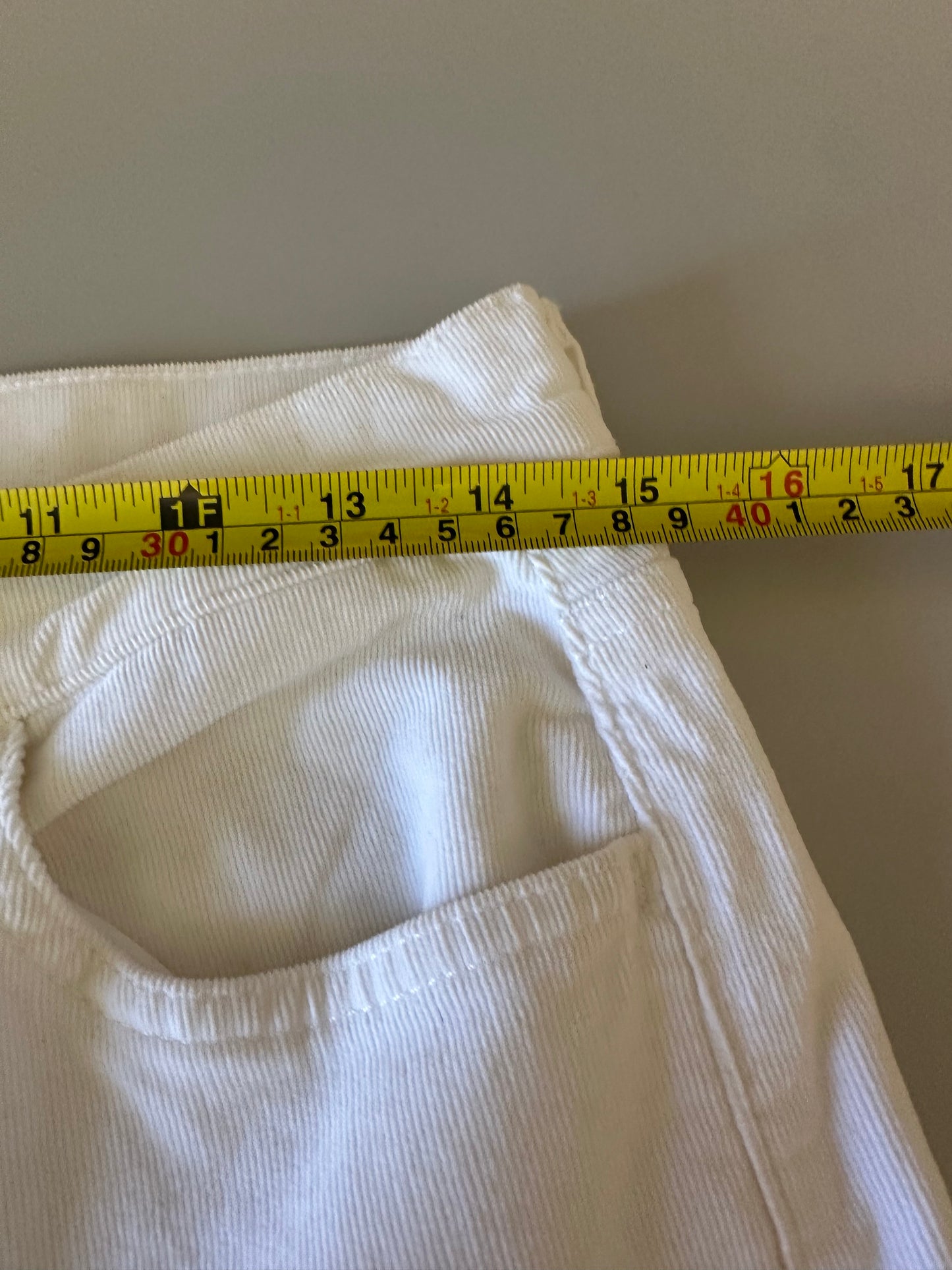 7 For All Mankind Ivory Corduroy Wide Leg Jeans | Size 29