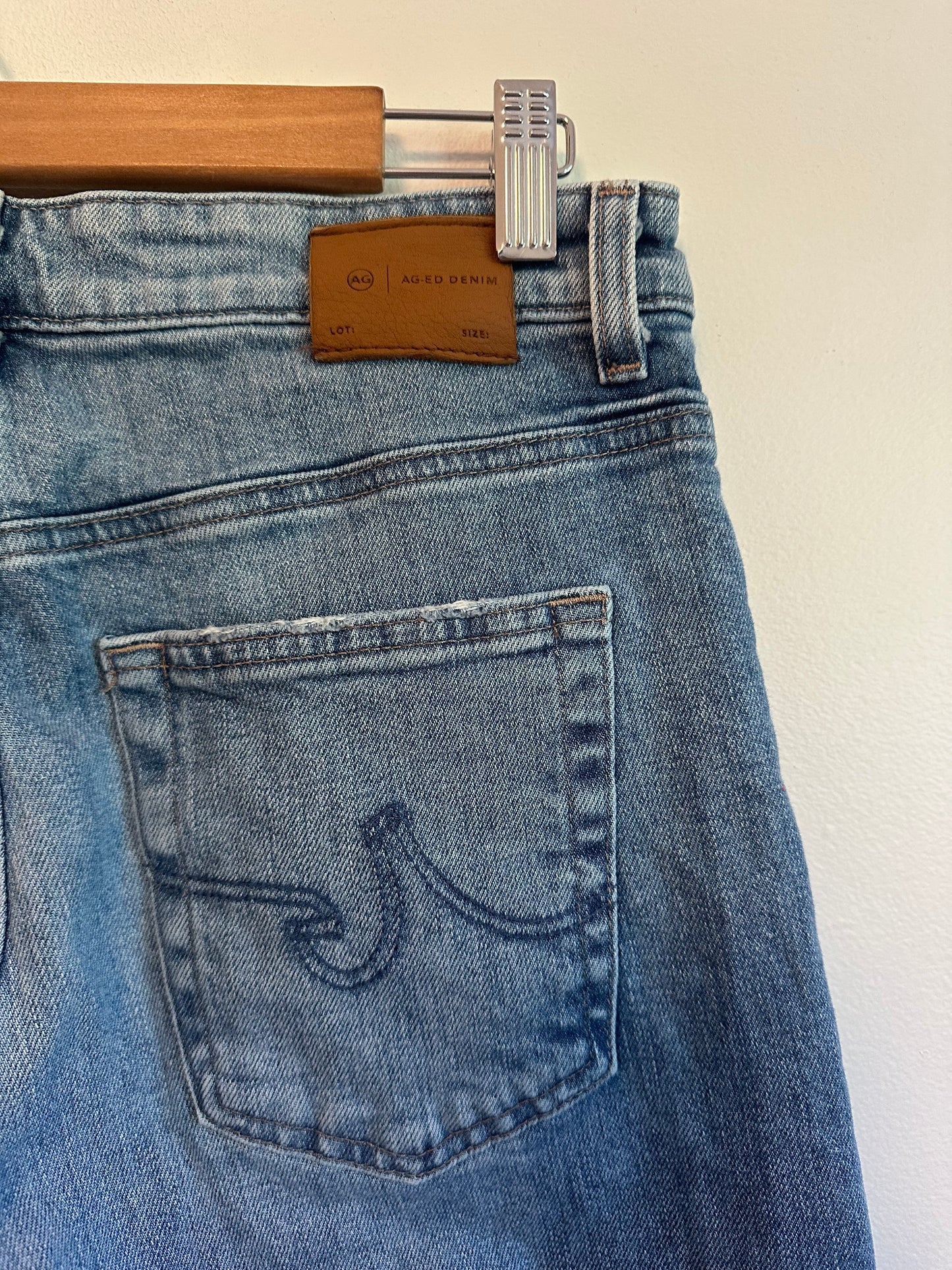 AG Denim Saige Wide Leg Crop Mid Rise Jean | Size 27
