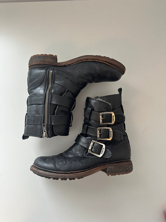Frye Valerie Black Leather Shearling Lined Strappy Buckle Moto Boots |  Size 6.5