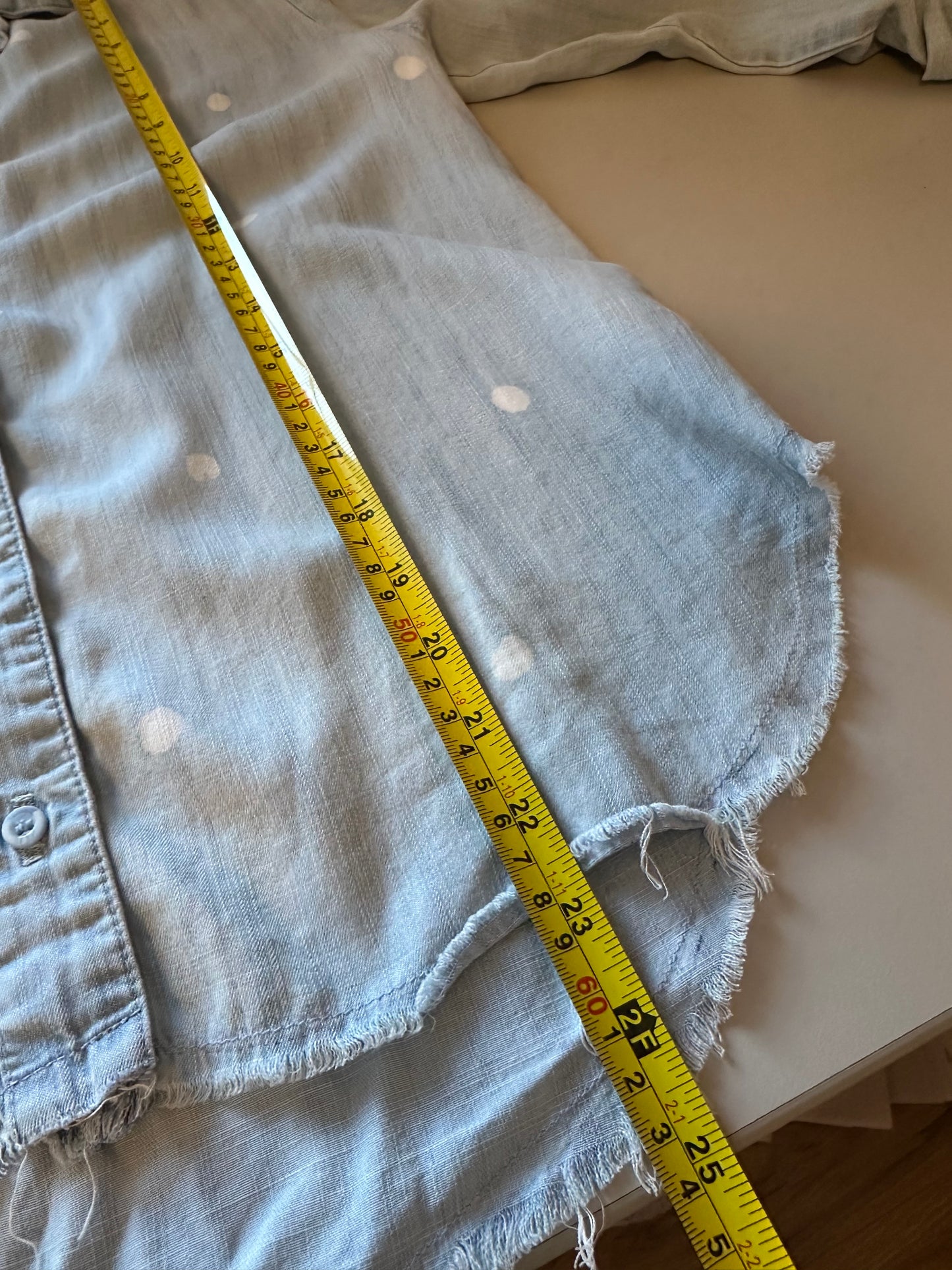 Bella Dahl Frayed Lightweight Chambray Denim Polka Dot Blouse | Size Medium