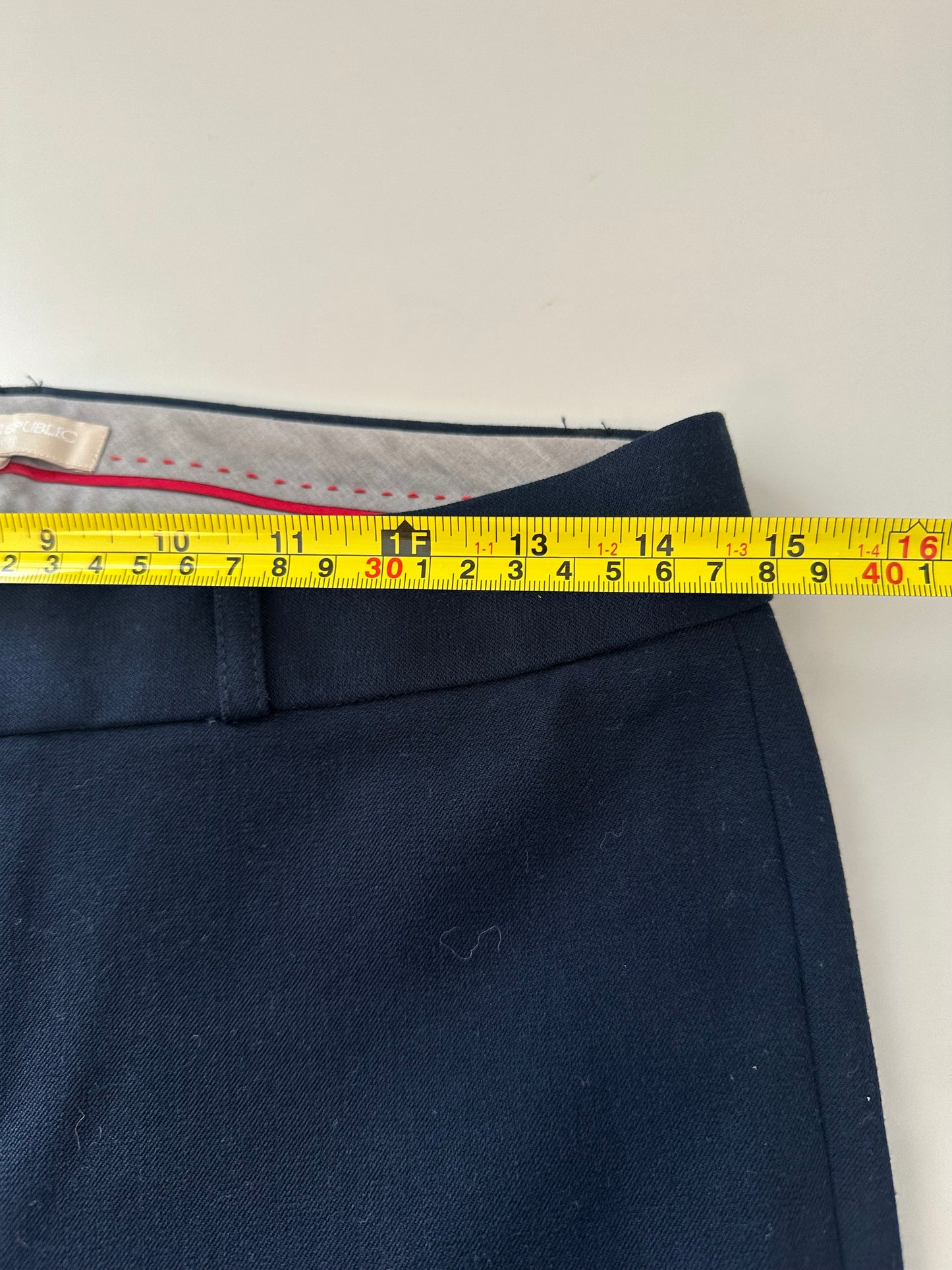 Banana Republic Navy Blue Sloan Fit Trouser Pants | Size 4 Petite