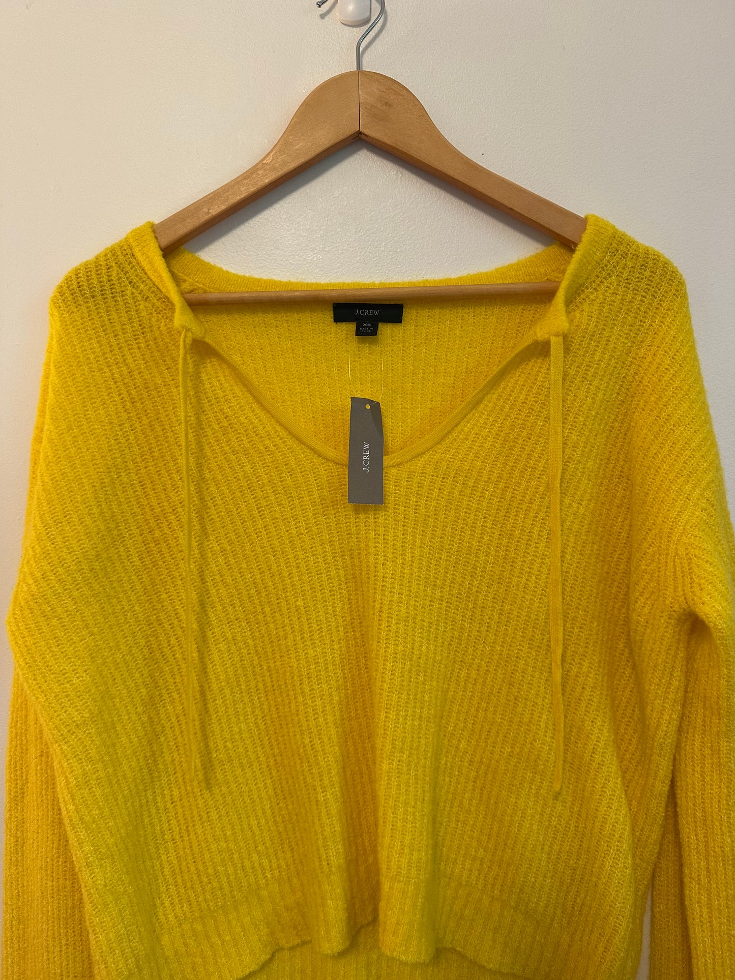 NWT J. Crew Cashmere Blend Boucle Tie Front Beach Sweater in Yellow | Size XS