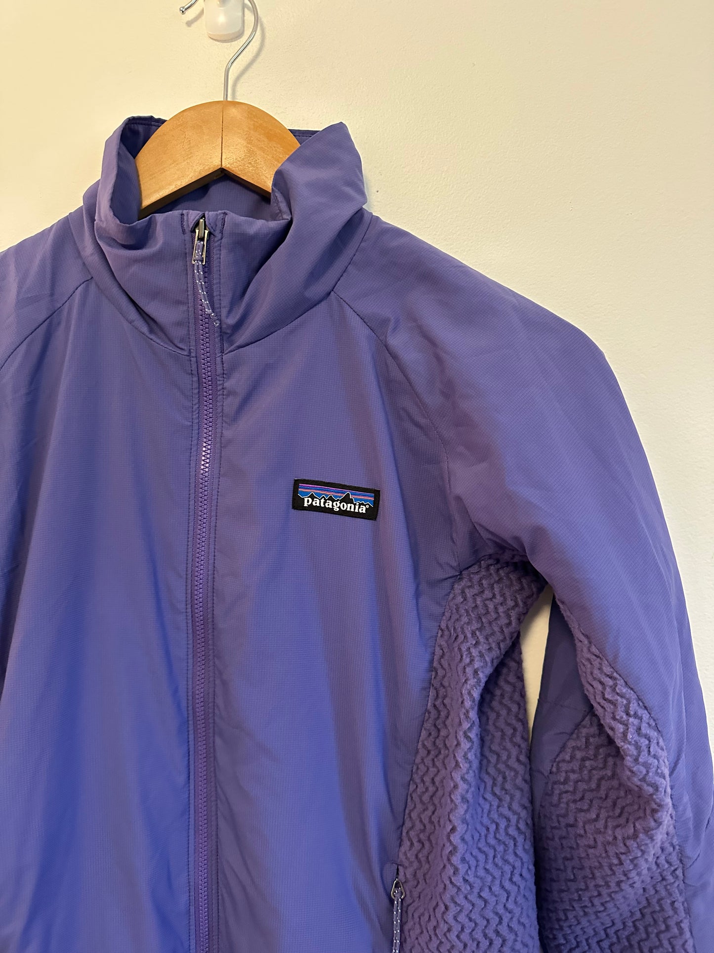 Patagonia Nano-Air® Light Hybrid Jacket in Purple | Size XS