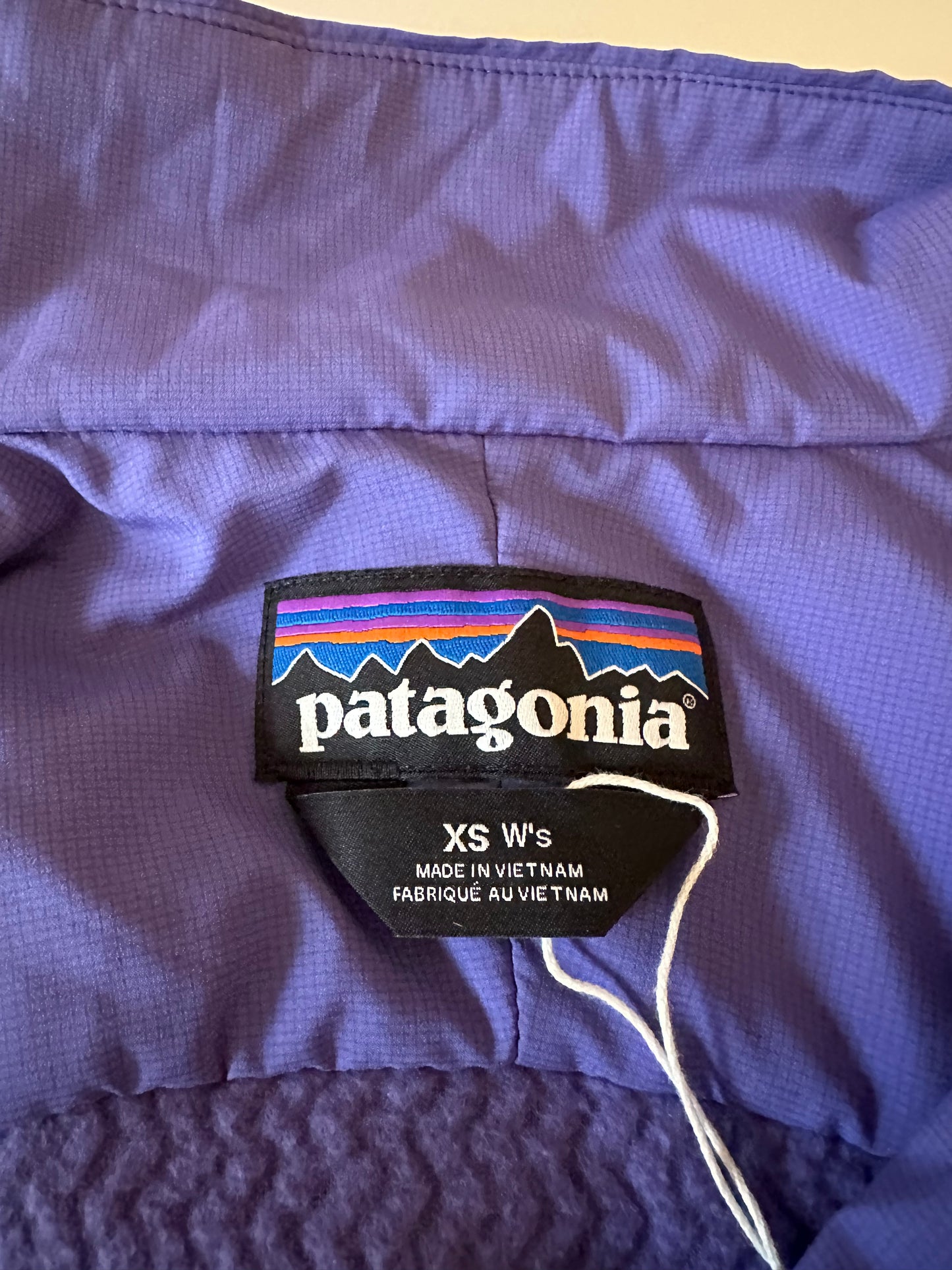 Patagonia Nano-Air® Light Hybrid Jacket in Purple | Size XS