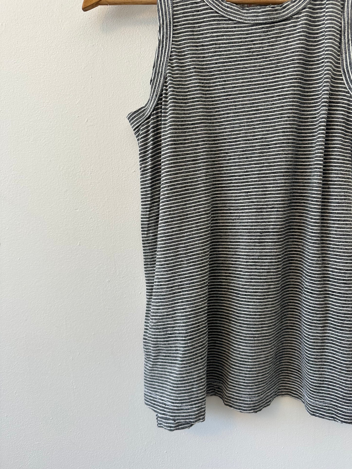 Current/Elliott The Muscle T-Shirt in Racer Stripe | Size XS
