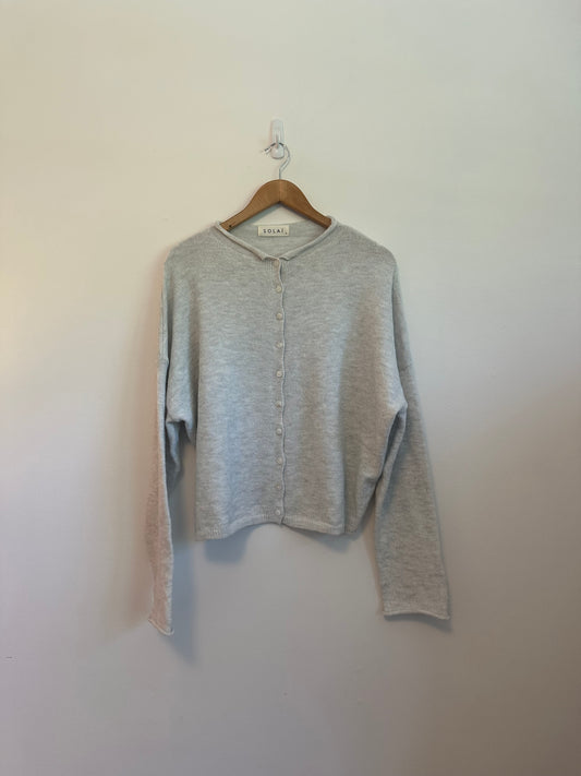 Solai Free Falling Button Cardigan in Light Gray | Size Small