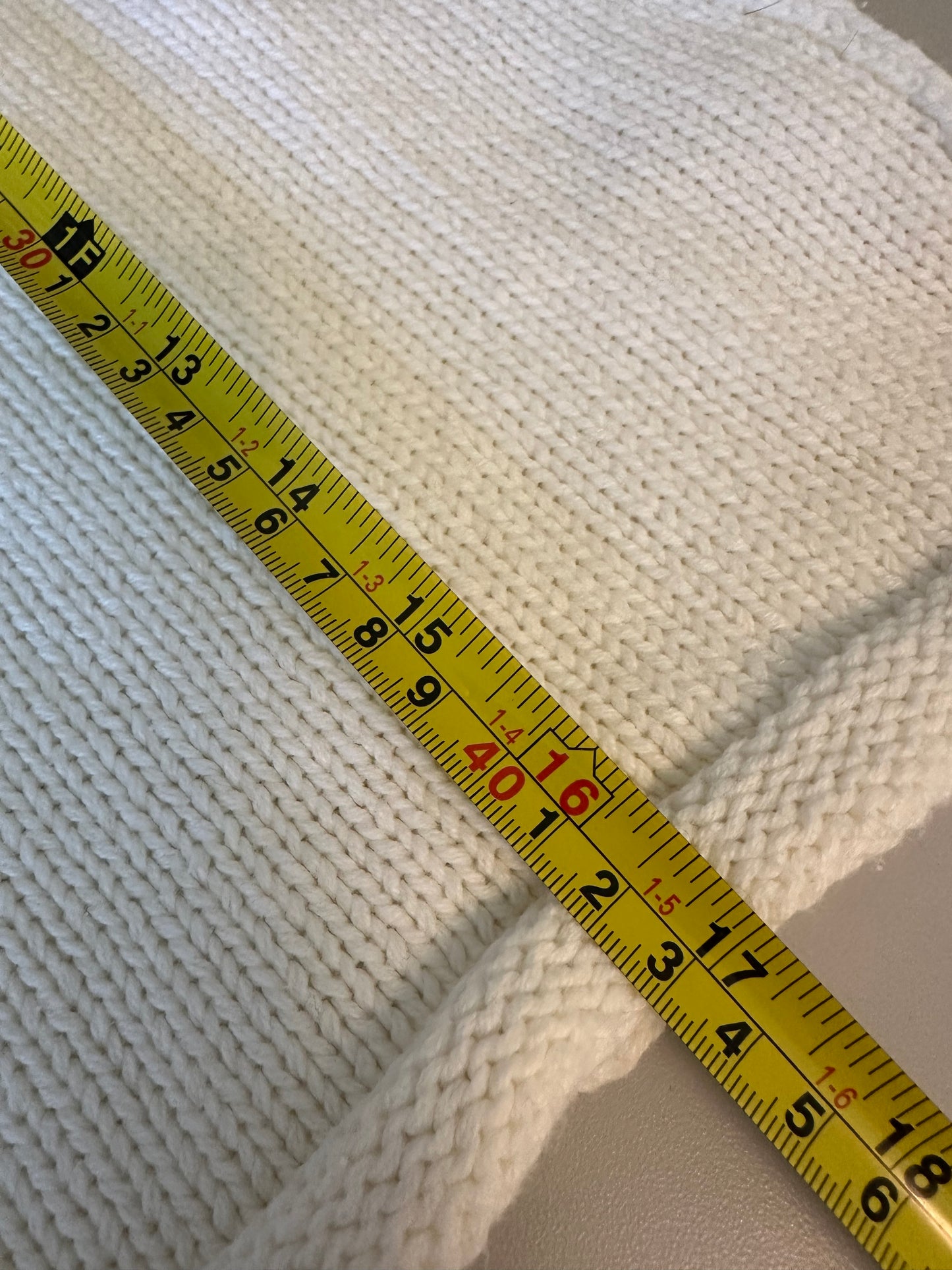 Olivaceous Cropped Cotton Cream Sweater | Size Small