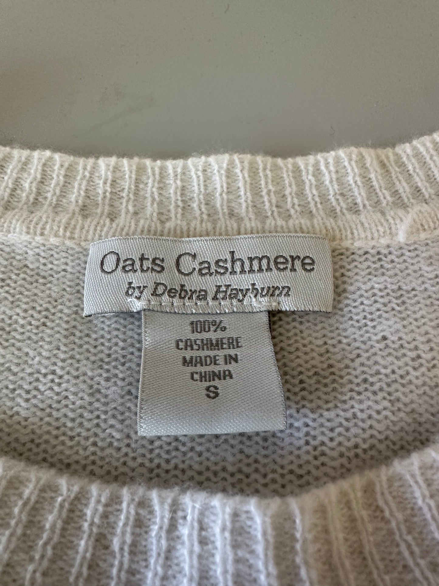 Oats Cashmere Mimosa High Low Crewneck Sweater in Ivory | Size Small
